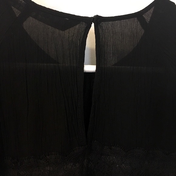 💕Zara Black Pleated Blouse w/2 Lace Panels S Sm - Picture 3 of 7